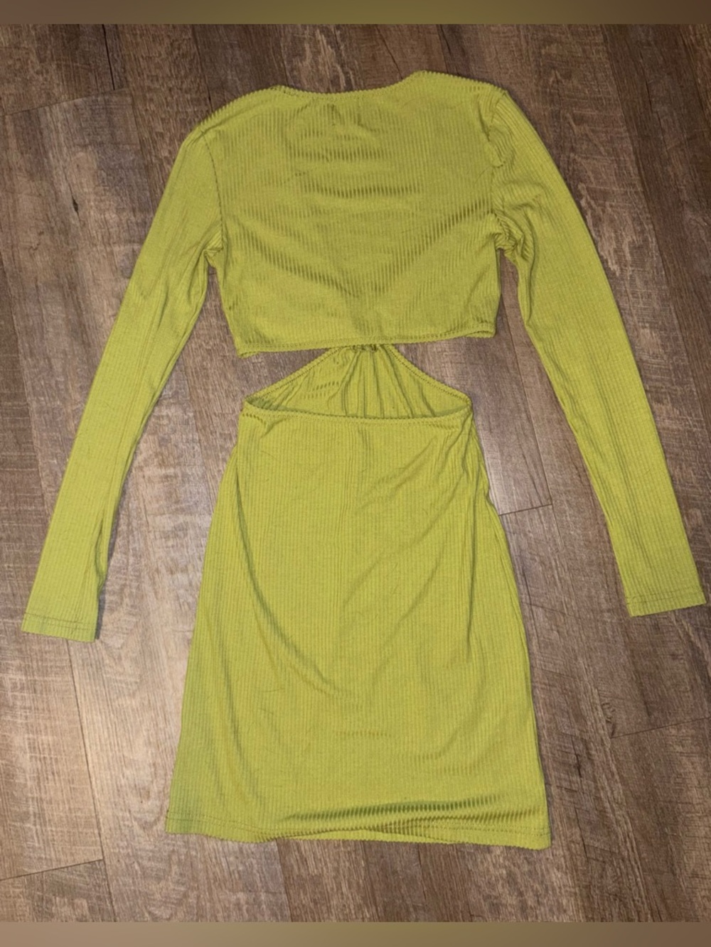 Princess Polly Lime Cutout Plunge Long-Sleeve Mini Dress Size 4 - Picture 5 of 5